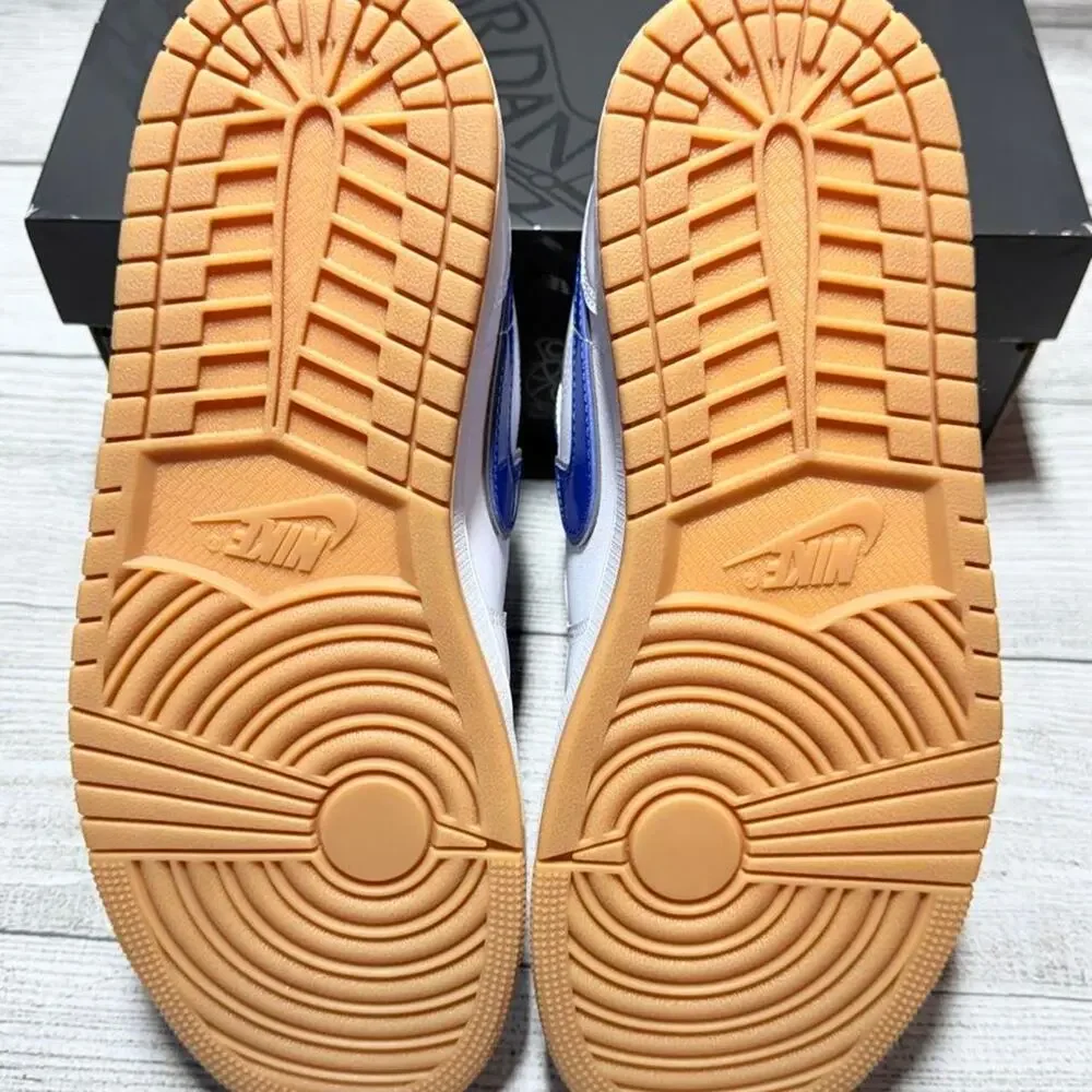 Jordan 1 low se 95